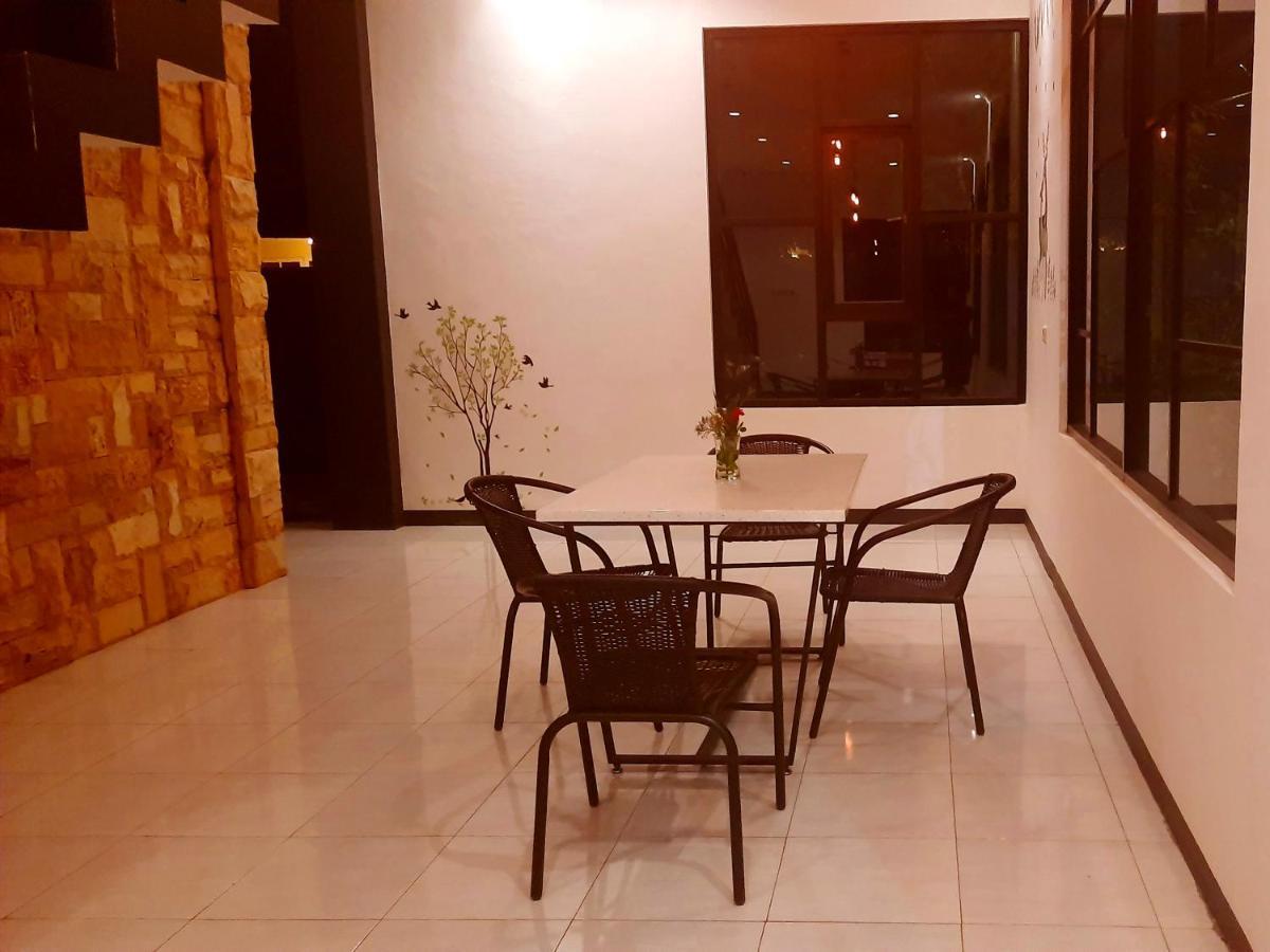 Cozy Stay Kupang Kupang  Luaran gambar