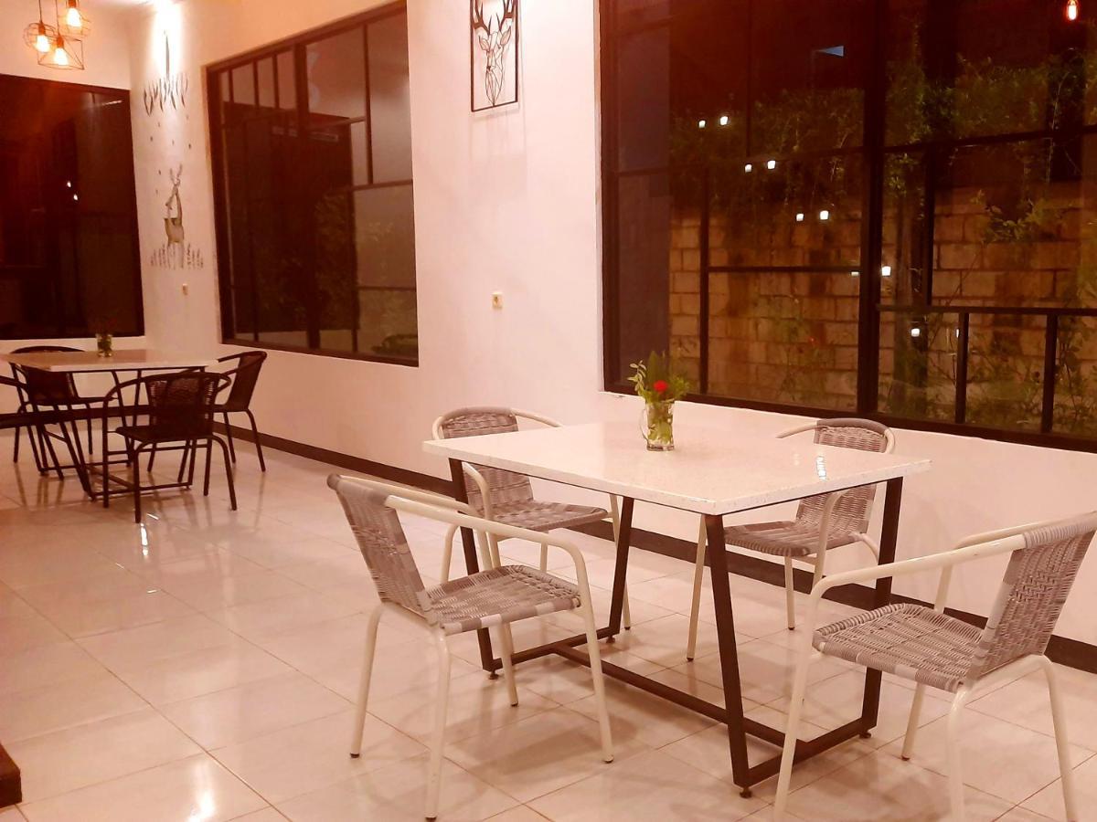 Cozy Stay Kupang Kupang  Luaran gambar