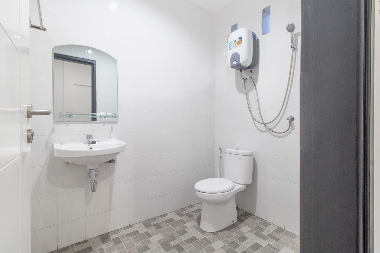 Cozy Stay Kupang Kupang  Luaran gambar