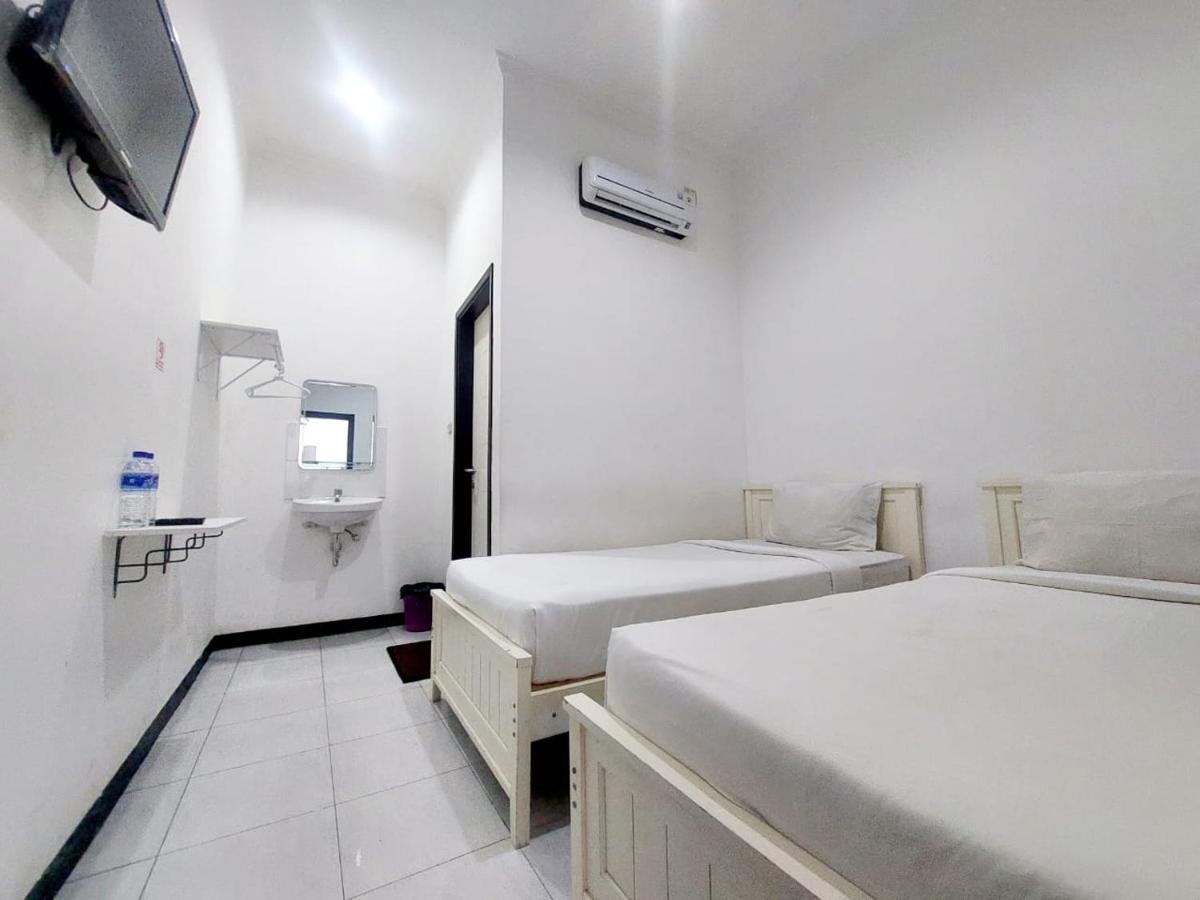 Cozy Stay Kupang Kupang  Luaran gambar