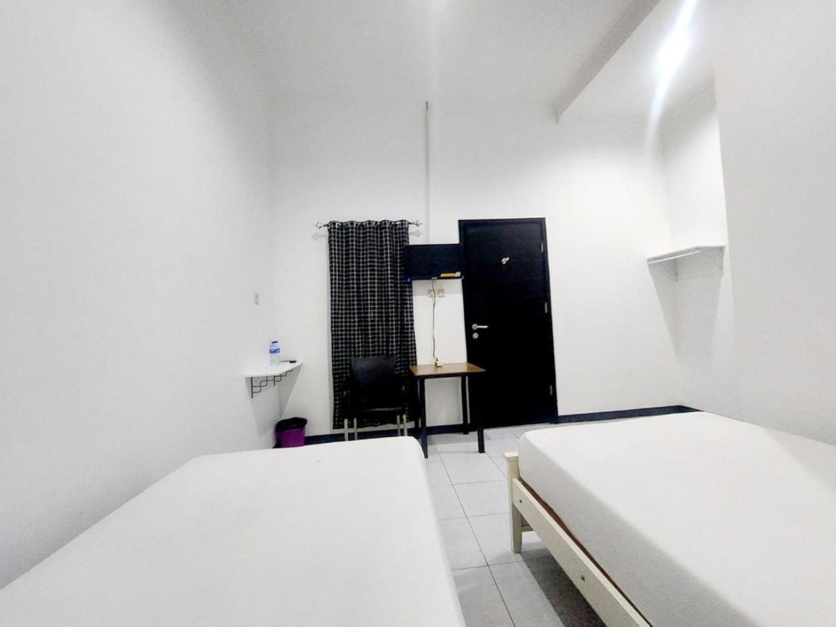 Cozy Stay Kupang Kupang  Luaran gambar