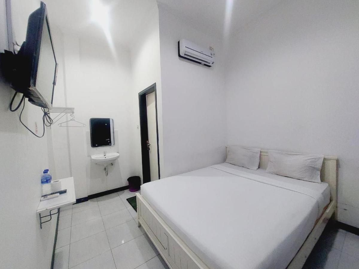 Cozy Stay Kupang Kupang  Luaran gambar