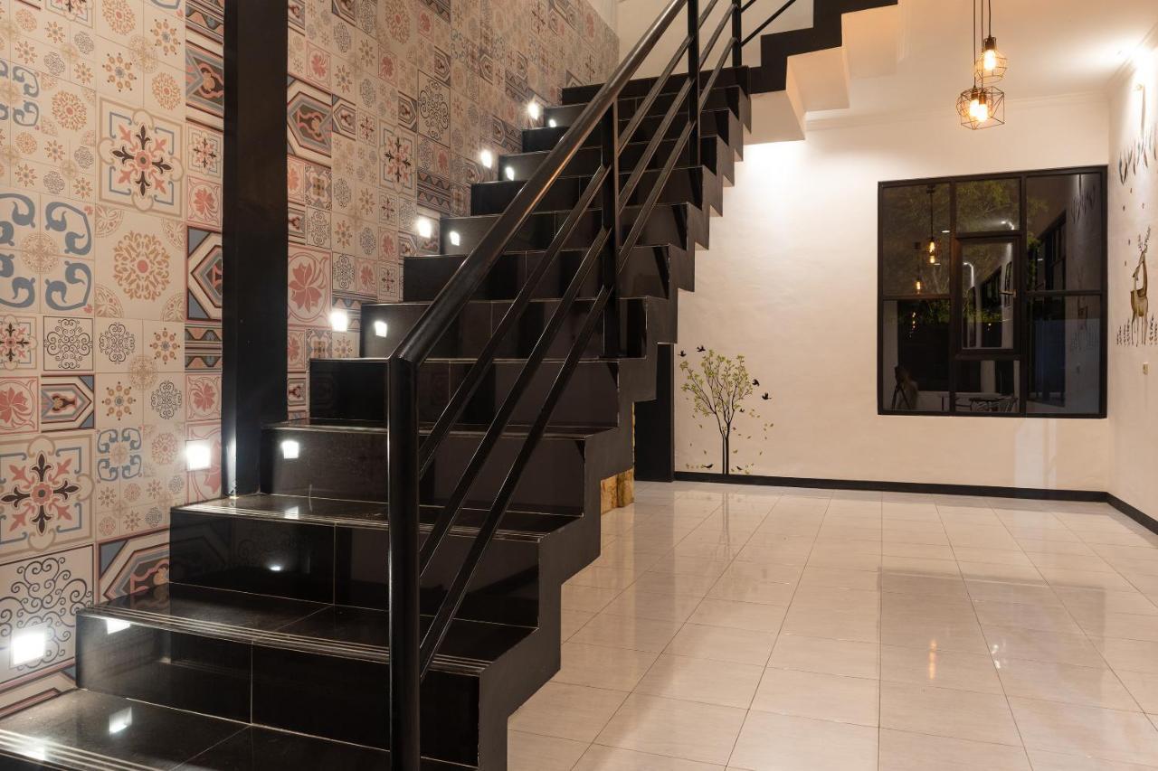 Cozy Stay Kupang Kupang  Luaran gambar